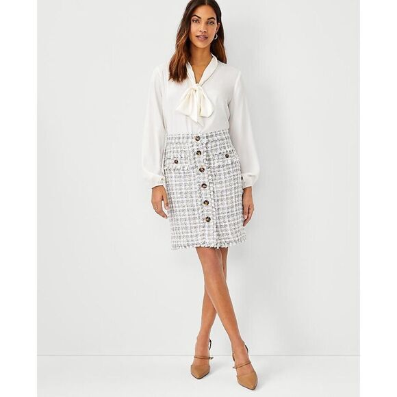 Ann Taylor Petite Fringe Tweed Button Skirt Size 10P - Picture 2 of 10